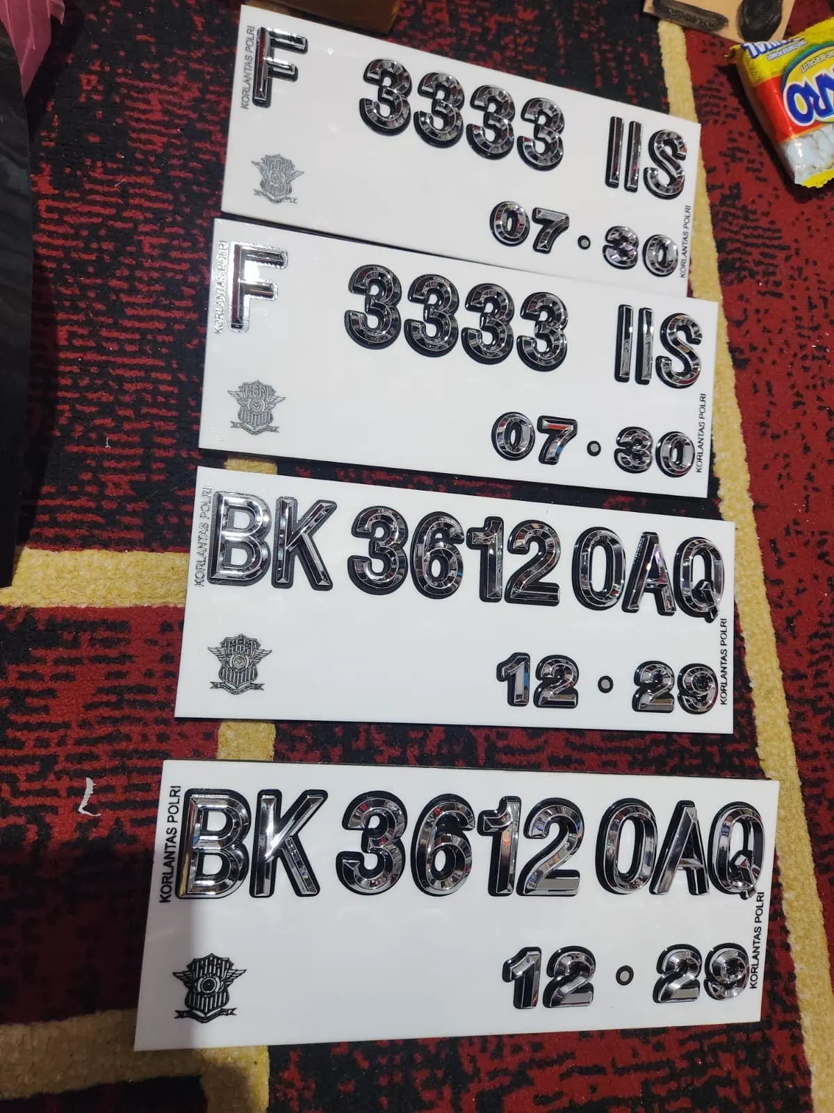 Plat Nomor Akrilik Premium Jadi Tren Baru di Dunia Otomotif Modern